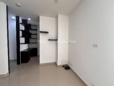 Apartamento de 2 alcobas en venta en Bellavista, Cali, 104 m² · foto 16 de 19