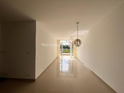 Apartamento de 2 alcobas en venta en Bellavista, Cali, 104 m² · foto 5 de 19