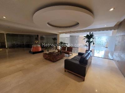 Apartamento de 2 alcobas en venta en Bellavista, Cali, 104 m² · foto 17 de 19