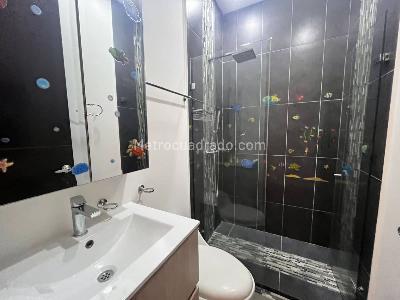 Apartamento de 2 alcobas en venta en Bellavista, Cali, 104 m² · foto 13 de 19