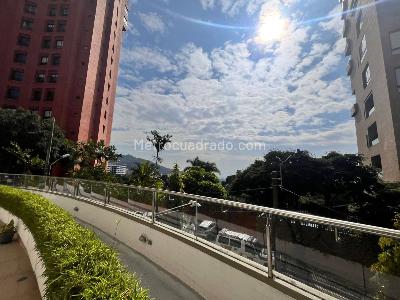 Apartamento de 2 alcobas en venta en Bellavista, Cali, 104 m² · foto 8 de 19