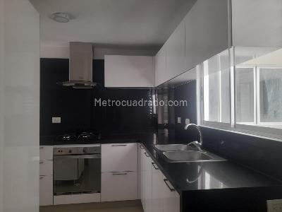 Apartamento de 3 alcobas en venta en La Flora, Cali, 105 m² · foto 8 de 11