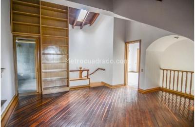 Apartamento de 4 alcobas en venta en Club De Los Lagartos, Bogotá, 360 m² · foto 6 de 15