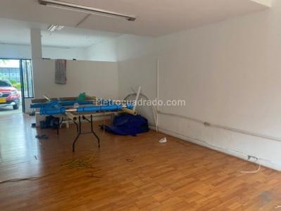 Casa de 3 alcobas en venta en La Flora, Cali, 296 m² · foto 11 de 11