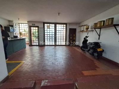 Casa de 5 alcobas en venta en Santa Rita, Cali, 500 m² · foto 4 de 19