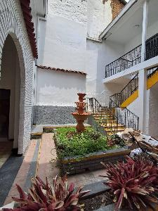 Casa de 5 alcobas en venta en La Merced, Cali, 660 m² · foto 2 de 17
