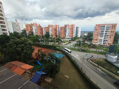 Apartamento de 4 alcobas en venta en Altos De Cristales, Cali, 125 m² · foto 13 de 14