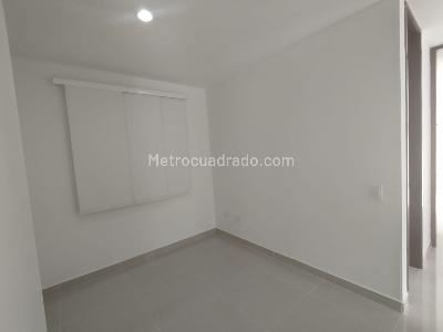 Apartamento de 4 alcobas en venta en Altos De Cristales, Cali, 125 m² · foto 9 de 14