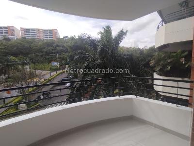 Apartamento de 4 alcobas en venta en Altos De Cristales, Cali, 125 m² · foto 14 de 14