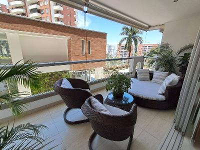 Apartamento de 3 alcobas en venta en Cristales, Cali, 150 m² · foto 5 de 20