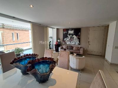 Apartamento de 3 alcobas en venta en Cristales, Cali, 150 m² · foto 3 de 20