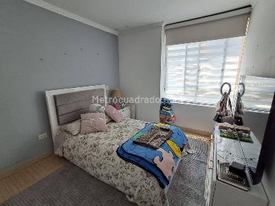 Apartamento de 3 alcobas en venta en Cristales, Cali, 150 m² · foto 14 de 20