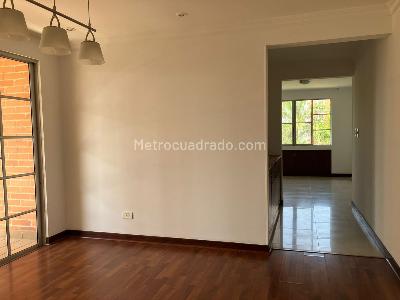 Apartamento de 3 alcobas en venta en Cristales, Cali, 150 m² · foto 13 de 19