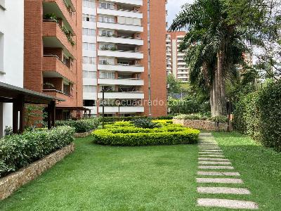 Apartamento de 3 alcobas en venta en Cristales, Cali, 150 m² · foto 18 de 19