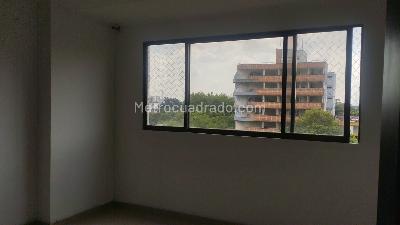 Apartamento en venta en Altos Del Refugio, Cali · foto 3 de 10