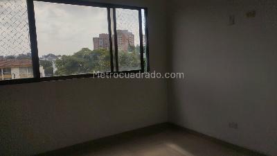 Apartamento en venta en Altos Del Refugio, Cali · foto 7 de 10