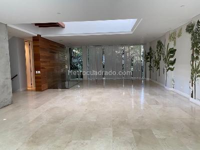 Casa de 4 alcobas en venta en Santa Rita, Cali, 585 m² · foto 19 de 20