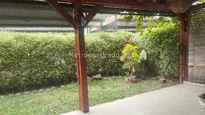 Casa de 4 alcobas en venta en Farallones De Pance Sur, Cali, 192 m² · foto 4 de 19