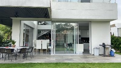 Casa de 4 alcobas en arriendo en Condominio Gaudi, Cali, 350 m² · foto 4 de 20