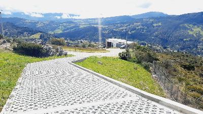 Casa de 3 alcobas en venta en Bosques De Encenillo, La Calera, 381 m² · foto 2 de 20