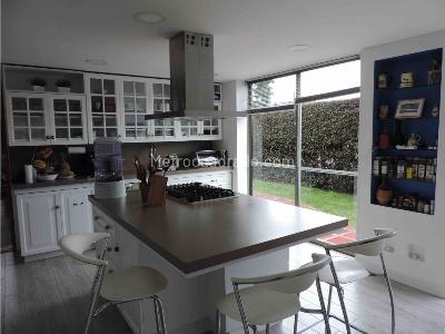 Casa de 4 alcobas en venta en Guaymaral, Bogotá, 460 m² · foto 4 de 20