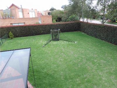 Casa de 4 alcobas en venta en Guaymaral, Bogotá, 460 m² · foto 16 de 20