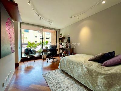 Casa de 4 alcobas en venta en Chico Reservado, Bogotá, 410 m² · foto 13 de 20