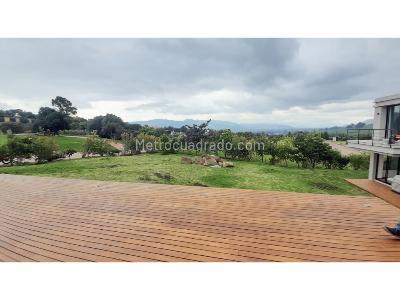 Casa de 4 alcobas en arriendo en Km 4 Via La Calera Sopo, La Calera, 450 m² · foto 14 de 20