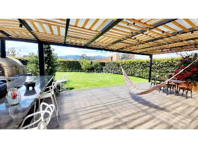 Casa de 3 alcobas en venta en Conjunto Refugio Del Valle (Amarilo), La Calera, 225 m² · foto 3 de 14