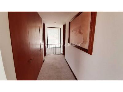 Casa de 3 alcobas en venta en Conjunto Refugio Del Valle (Amarilo), La Calera, 225 m² · foto 10 de 14