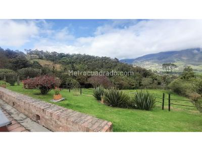Casa de 3 alcobas en venta en Vereda El Volcan, La Calera, 240 m² · foto 15 de 18