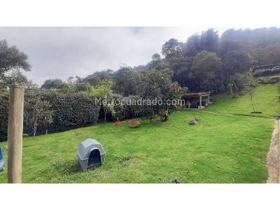 Casa de 3 alcobas en venta en Vereda El Volcan, La Calera, 240 m² · foto 18 de 18