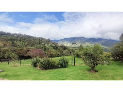 Casa de 3 alcobas en venta en Vereda El Volcan, La Calera, 240 m² · foto 9 de 18