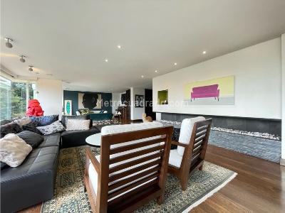 Apartamento de 3 alcobas en venta en Refugio / Retiro Alto, Bogotá, 350 m² · foto 5 de 19