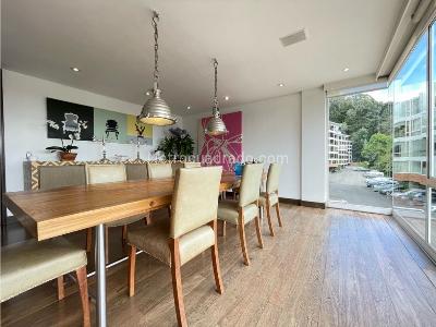 Apartamento de 3 alcobas en venta en Refugio / Retiro Alto, Bogotá, 350 m² · foto 8 de 19
