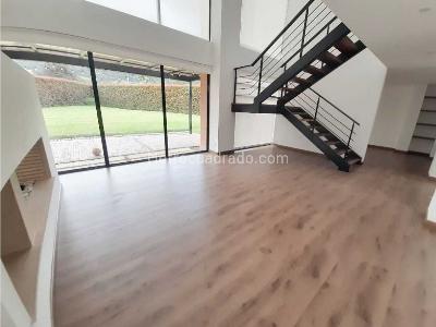 Casa en arriendo en Conjunto Refugio Del Valle (Amarilo), La Calera · foto 2 de 17
