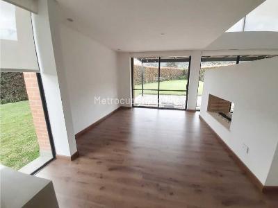 Casa en arriendo en Conjunto Refugio Del Valle (Amarilo), La Calera · foto 5 de 17