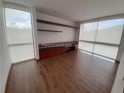 Casa en arriendo en Conjunto Refugio Del Valle (Amarilo), La Calera · foto 10 de 17