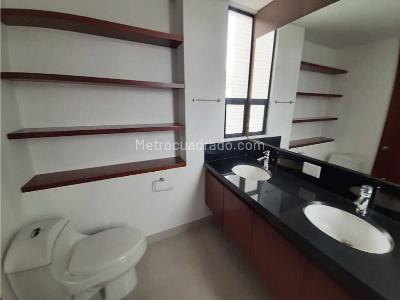 Casa en arriendo en Conjunto Refugio Del Valle (Amarilo), La Calera · foto 13 de 17