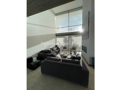Casa de 5 alcobas en venta en Guaymaral, Bogotá, 440 m² · foto 6 de 11