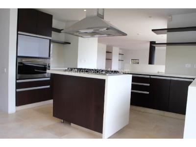 Casa de 4 alcobas en venta en Arboretto Bosque Residencial, La Calera, 365 m² · foto 2 de 12