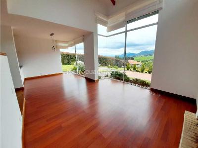 Casa de 3 alcobas en venta en Macadamia, La Calera, 205 m² · foto 5 de 20