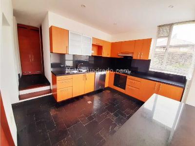 Casa de 3 alcobas en venta en Macadamia, La Calera, 205 m² · foto 12 de 20