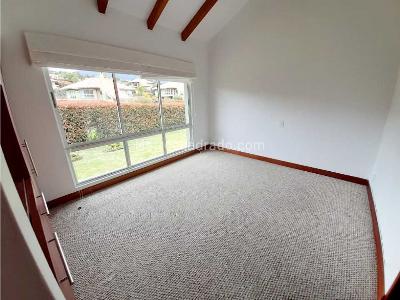 Casa de 3 alcobas en venta en Macadamia, La Calera, 205 m² · foto 19 de 20