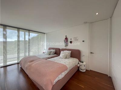Casa de 3 alcobas en venta en Arboretto, La Calera, 357 m² · foto 14 de 20