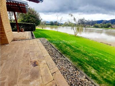 Casa de 3 alcobas en arriendo en Club La Pradera De Potosi, La Calera, 220 m² · foto 8 de 20