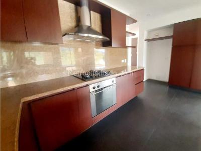 Casa de 3 alcobas en arriendo en Club La Pradera De Potosi, La Calera, 220 m² · foto 11 de 20