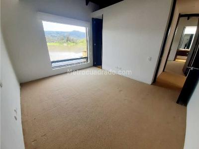 Casa de 3 alcobas en arriendo en Club La Pradera De Potosi, La Calera, 220 m² · foto 16 de 20