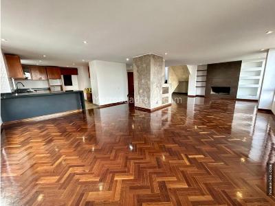 Apartamento en venta en Bella Suiza, Bogotá · foto 3 de 18