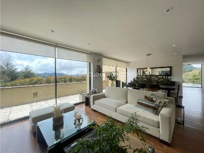 Casa de 4 alcobas en venta en Arboretto, La Calera, 459 m² · foto 4 de 20